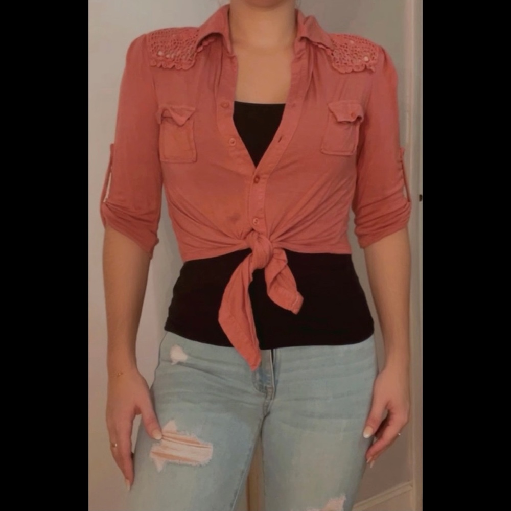 Crop sleeve style top